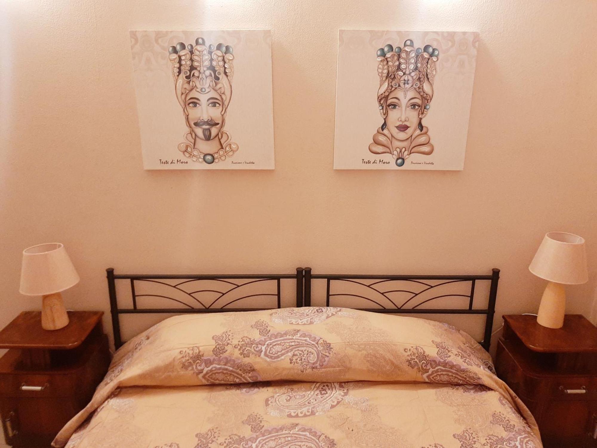 San Nicolo House Bed & Breakfast Aci Catena ภายนอก รูปภาพ