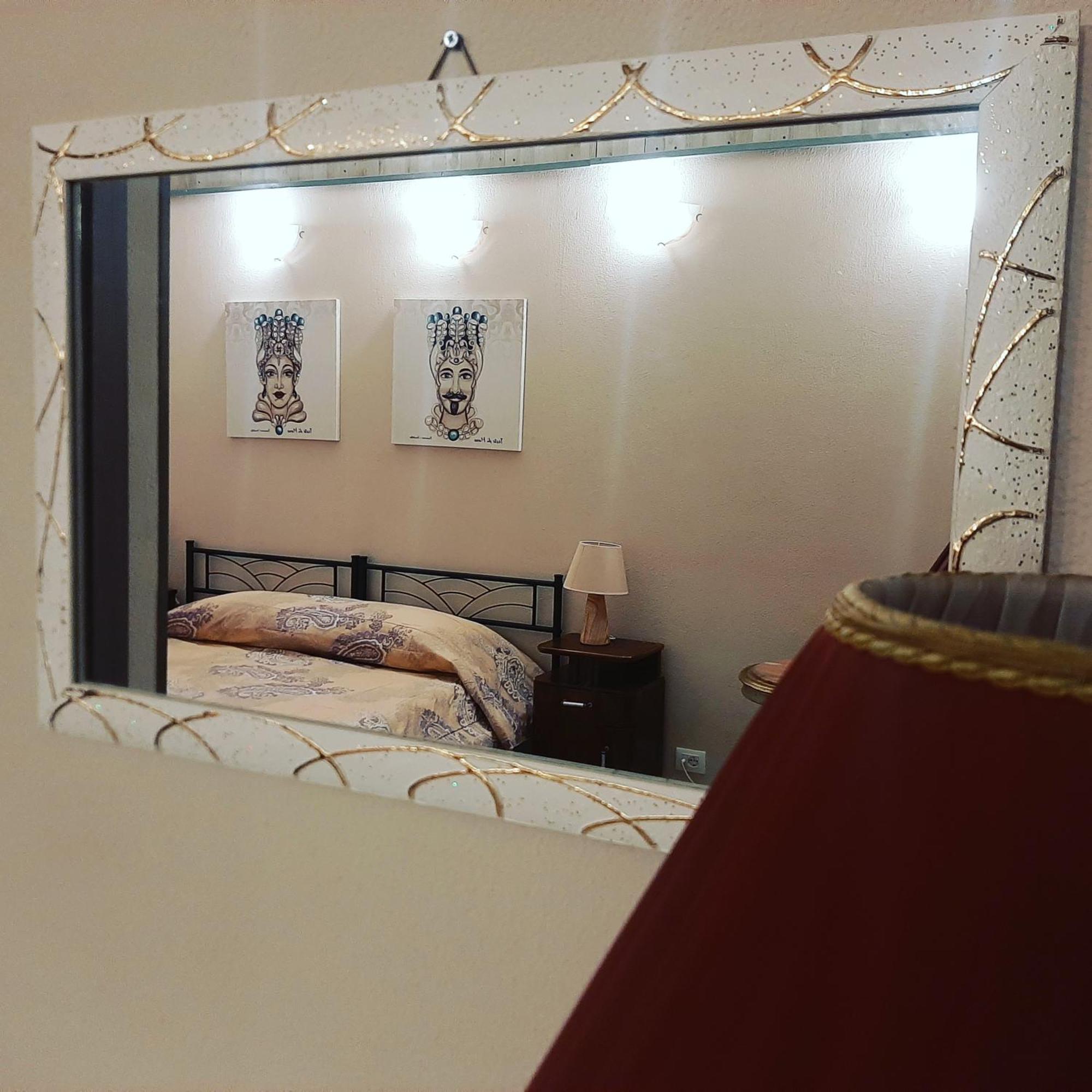 San Nicolo House Bed & Breakfast Aci Catena ภายนอก รูปภาพ