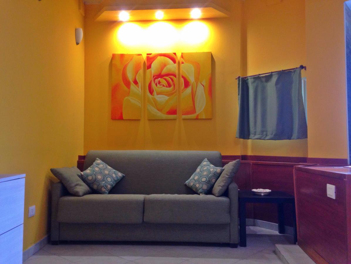 San Nicolo House Bed & Breakfast Aci Catena ภายนอก รูปภาพ