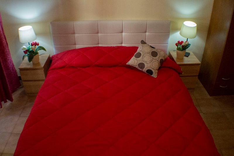 San Nicolo House Bed & Breakfast Aci Catena ภายนอก รูปภาพ