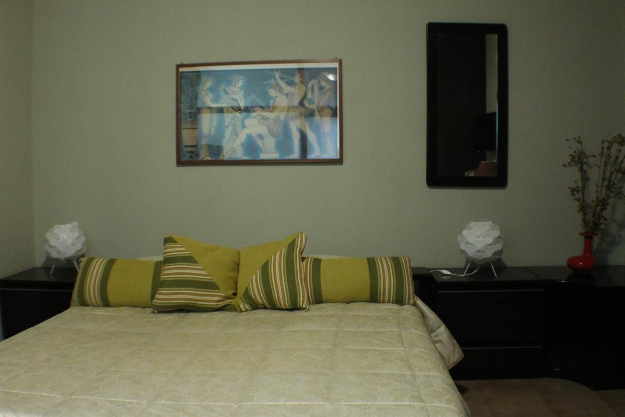San Nicolo House Bed & Breakfast Aci Catena ภายนอก รูปภาพ