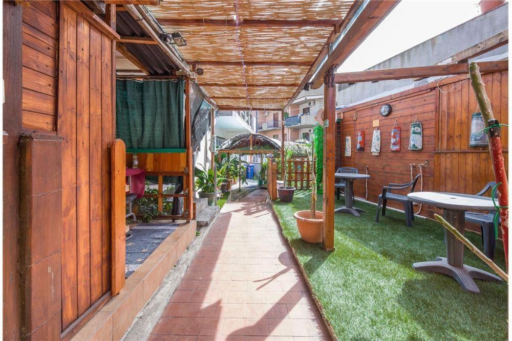 San Nicolo House Bed & Breakfast Aci Catena ภายนอก รูปภาพ