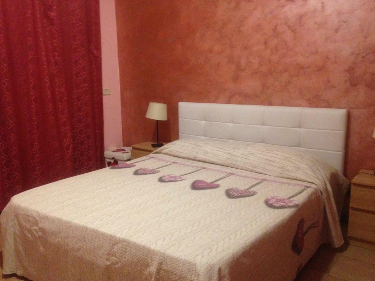 San Nicolo House Bed & Breakfast Aci Catena ภายนอก รูปภาพ